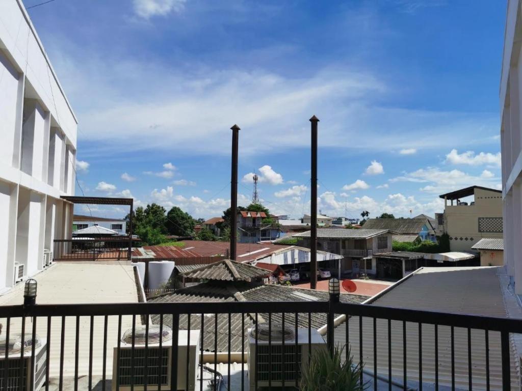 Supak Hotel Kalasin Exterior photo