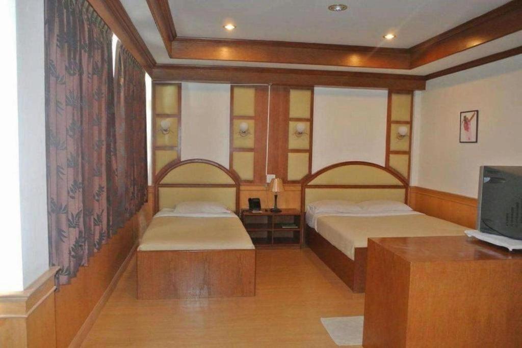 Supak Hotel Kalasin Exterior photo